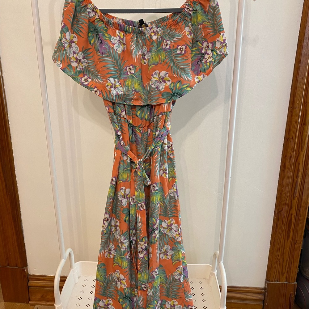 Jumpsuit, off shoulder floral